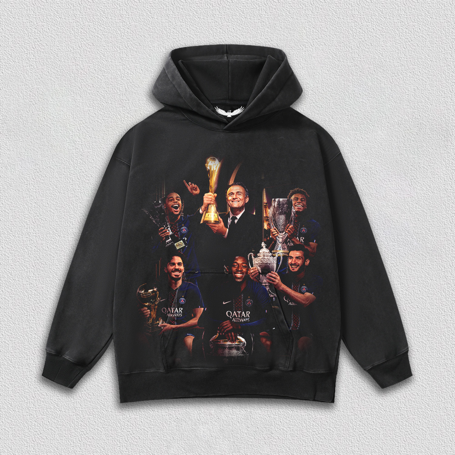 PSG WIN THE INTERCONTINENTAL CUP  TEE