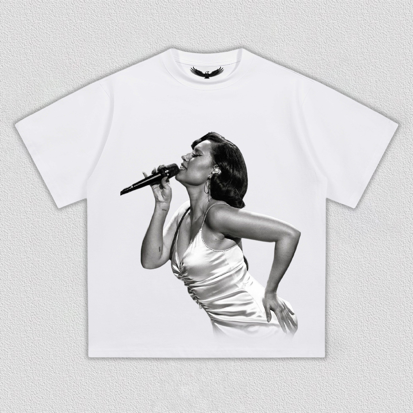 Raye tee