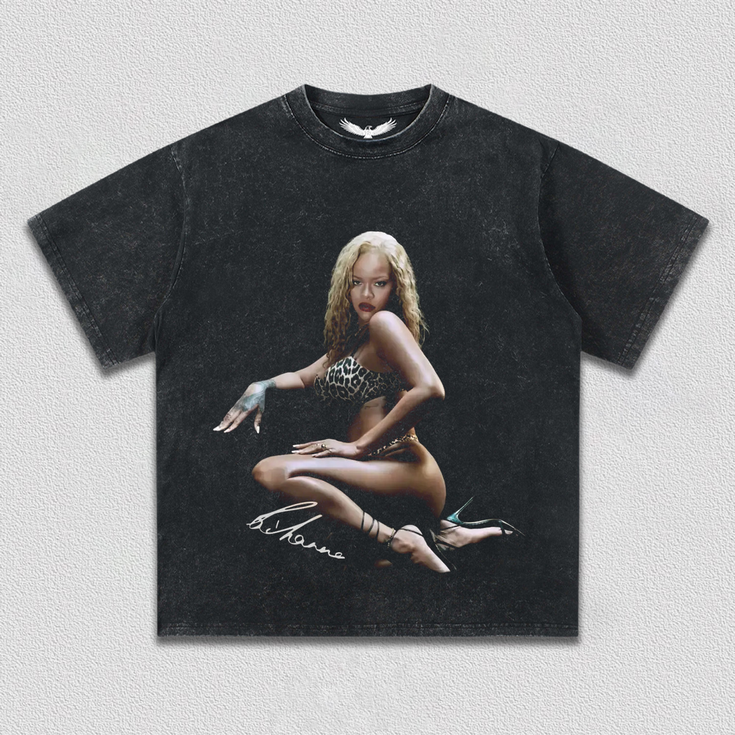 Rihanna V1 TEE