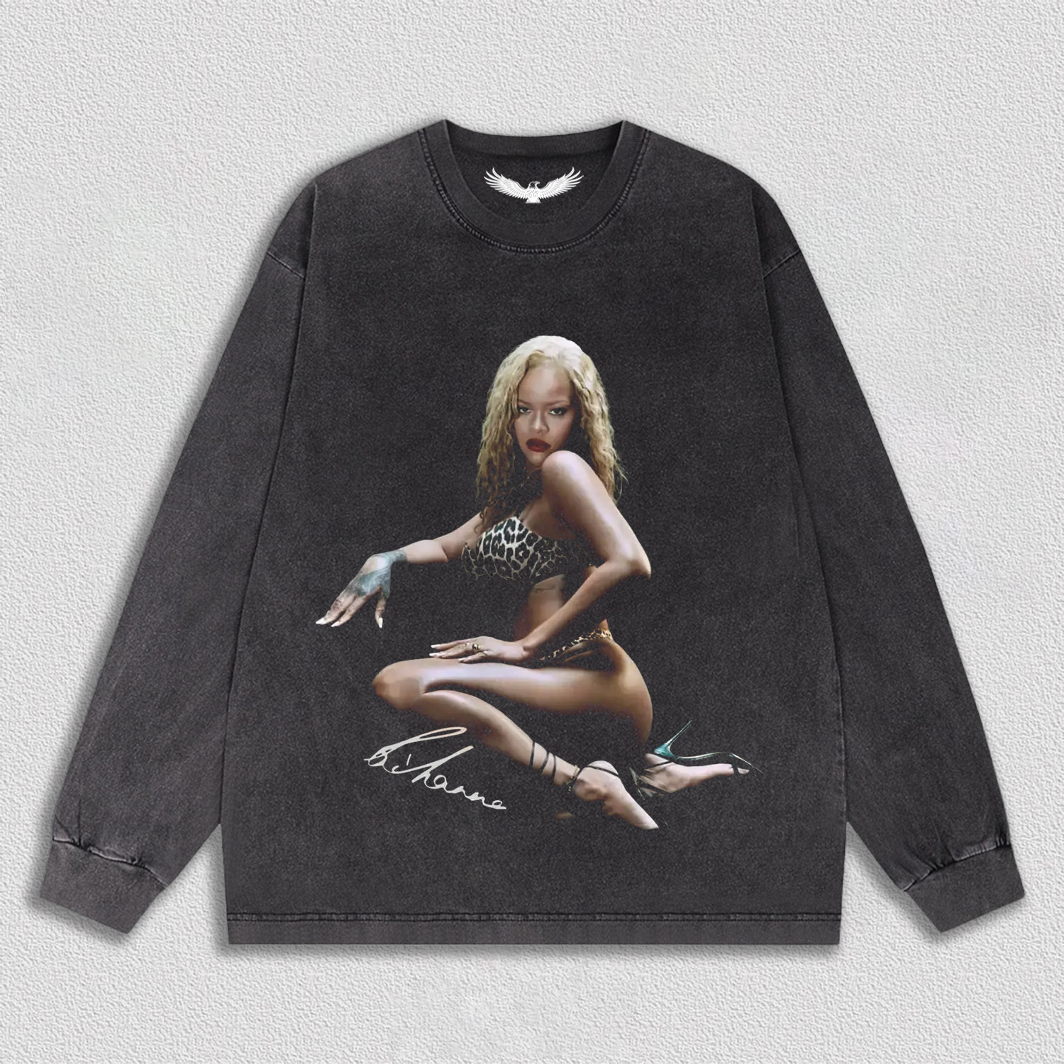 Rihanna V1 TEE