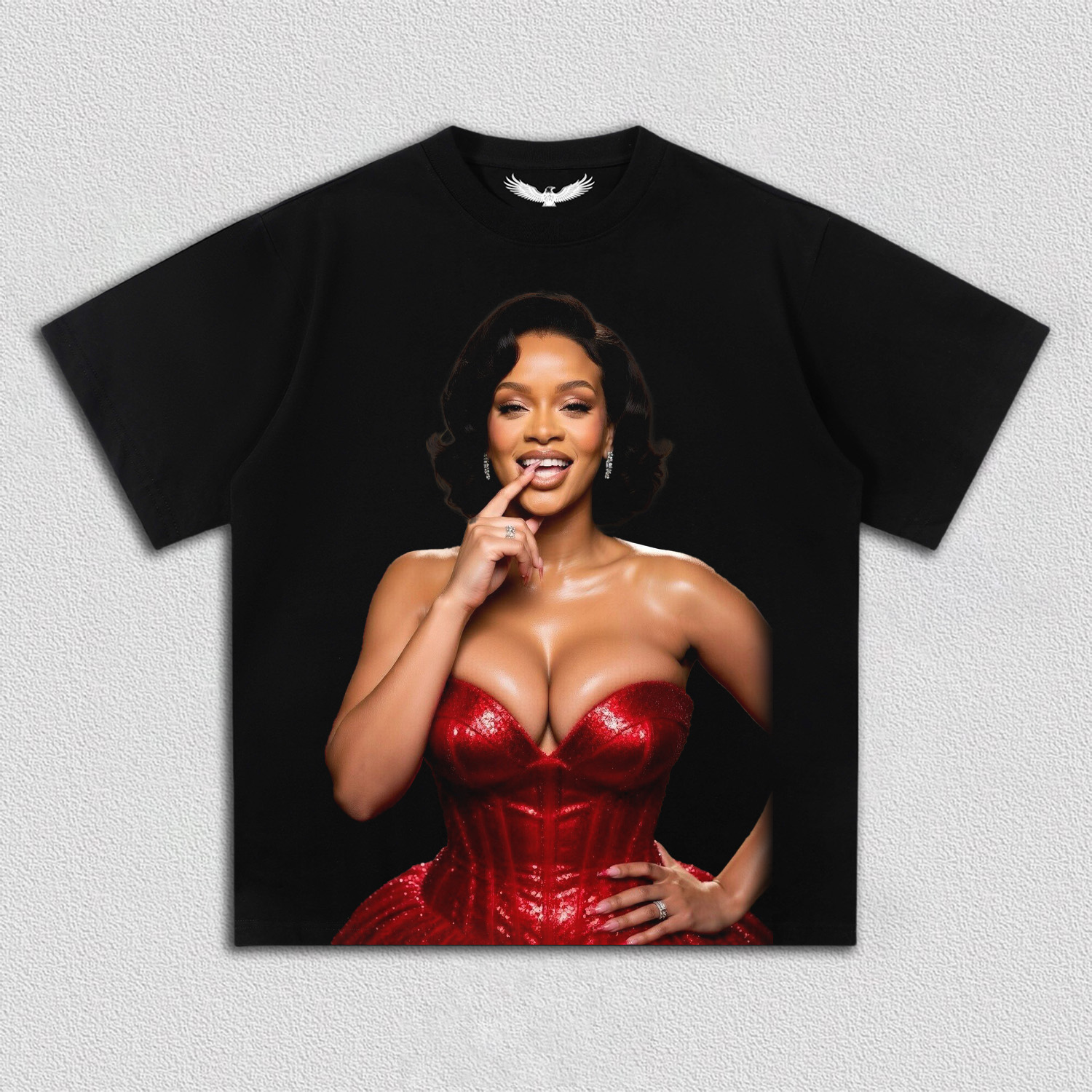 Rihanna V11 TEE