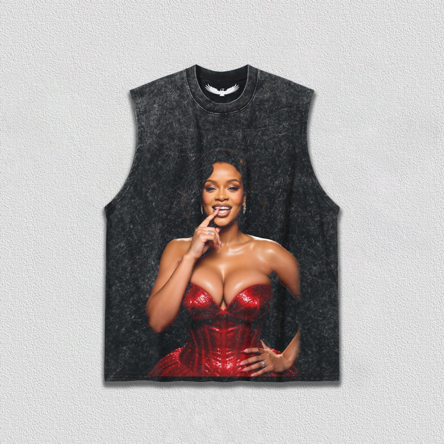Rihanna V11 TEE
