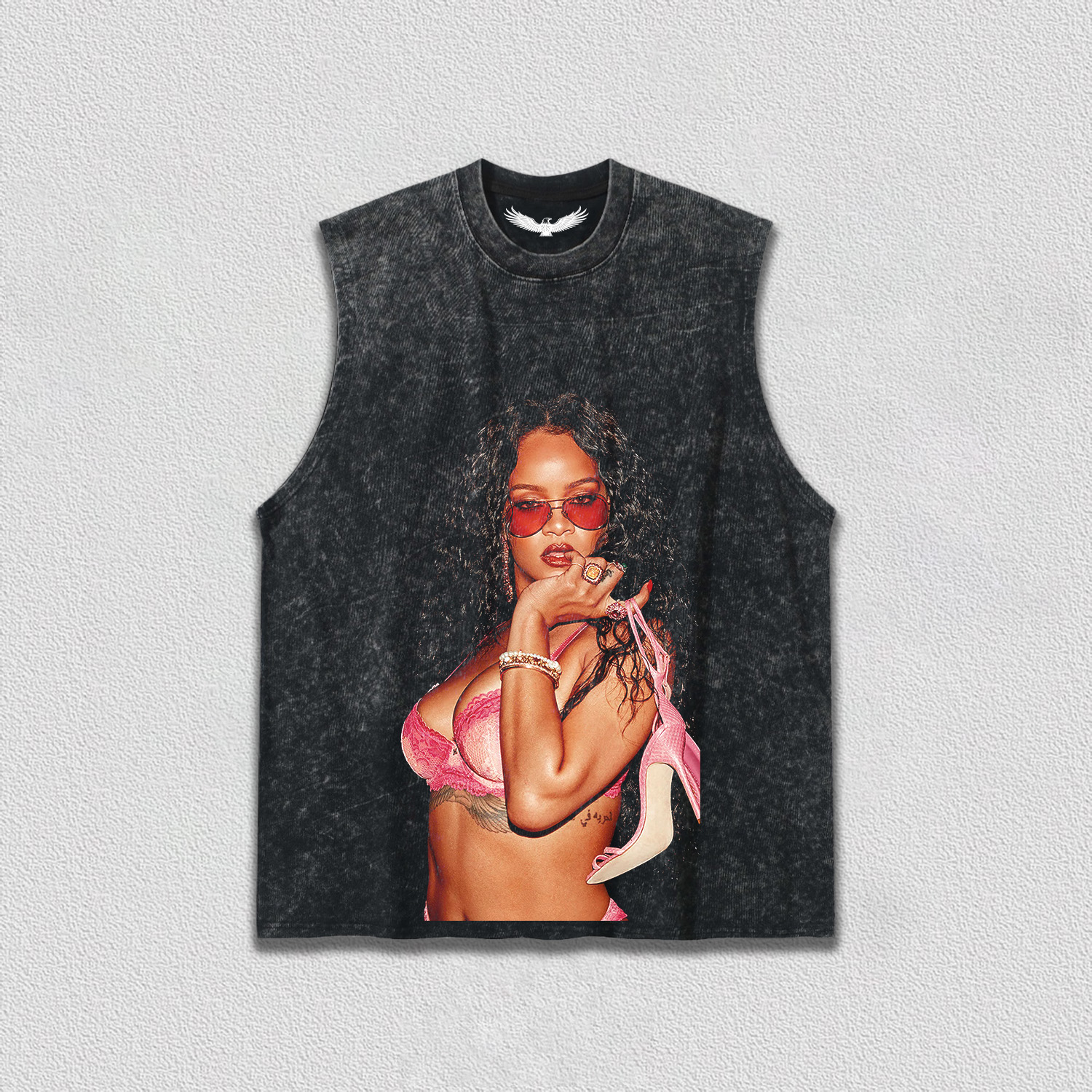 Rihanna V15 TEE