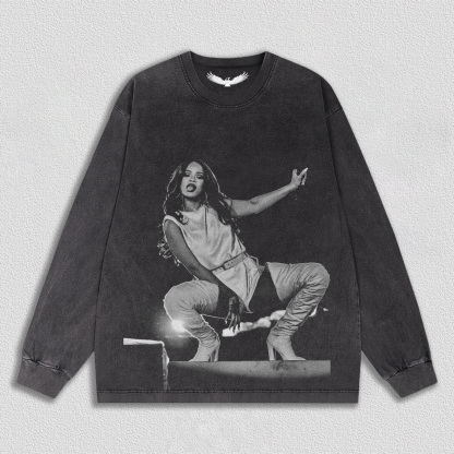 Rihanna V10 TEE
