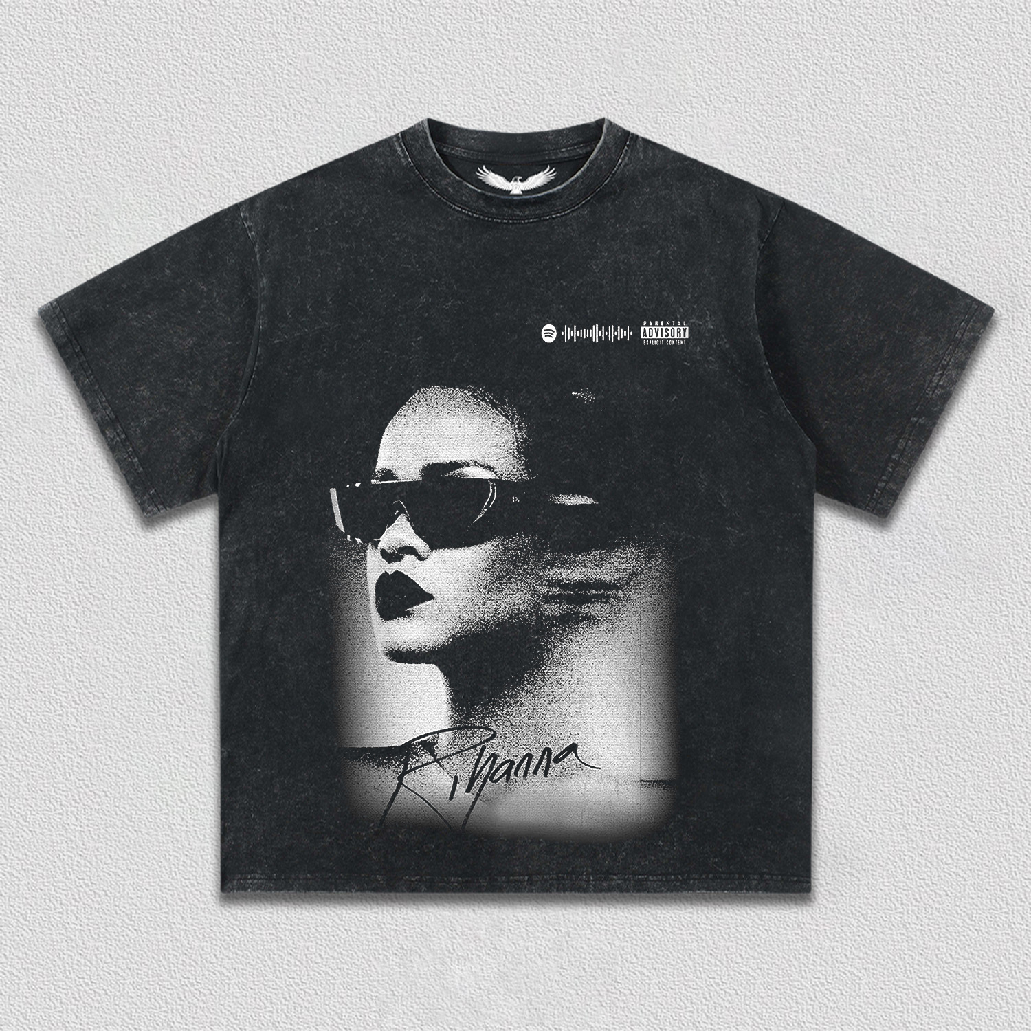 Rihanna V2 TEE