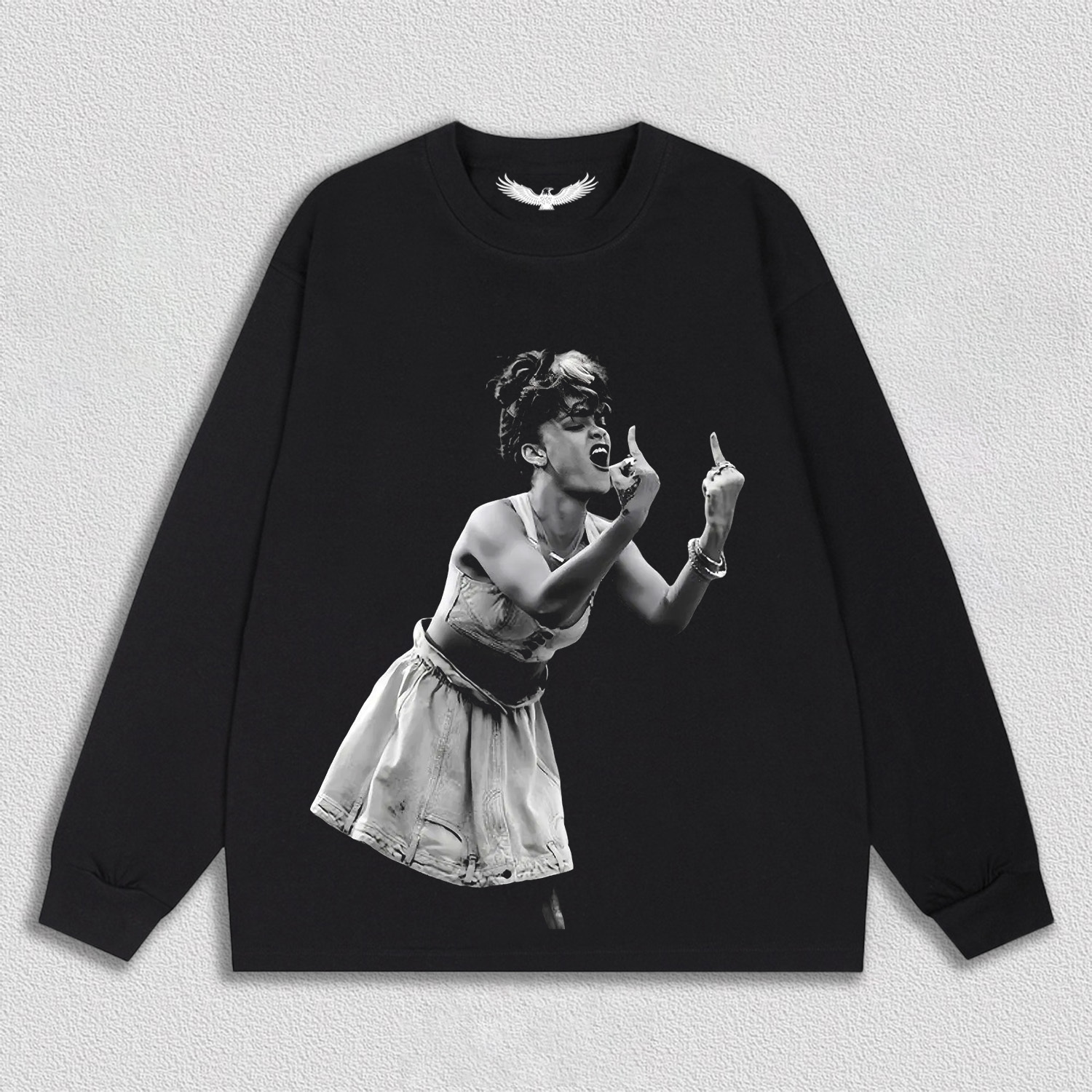Rihanna V4 TEE