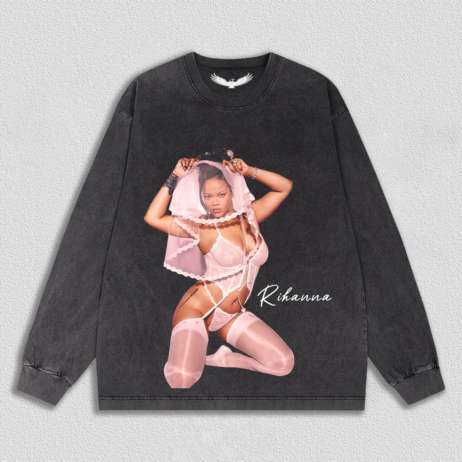 Rihanna V5 TEE