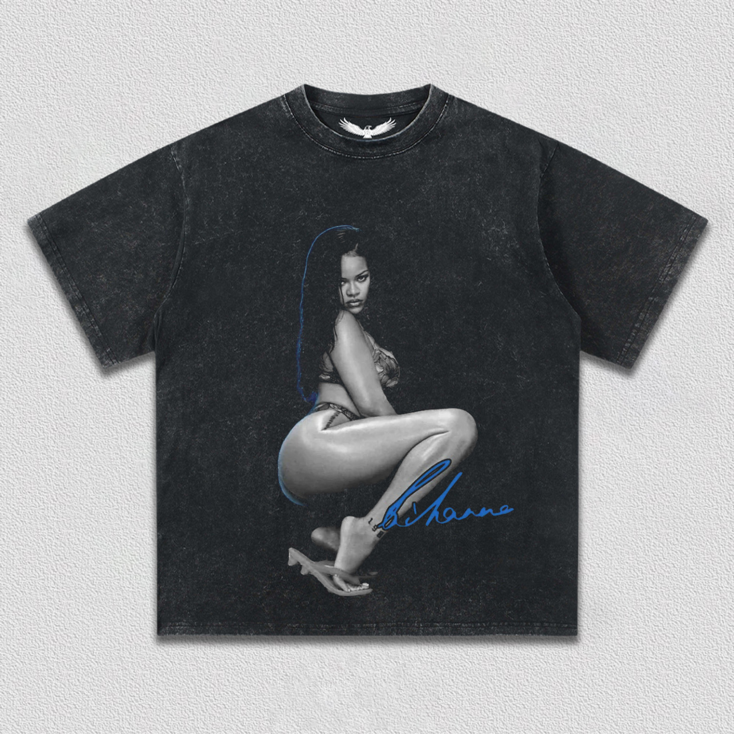 Rihanna V7 TEE
