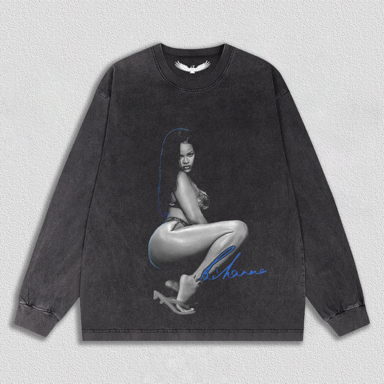 Rihanna V7 TEE