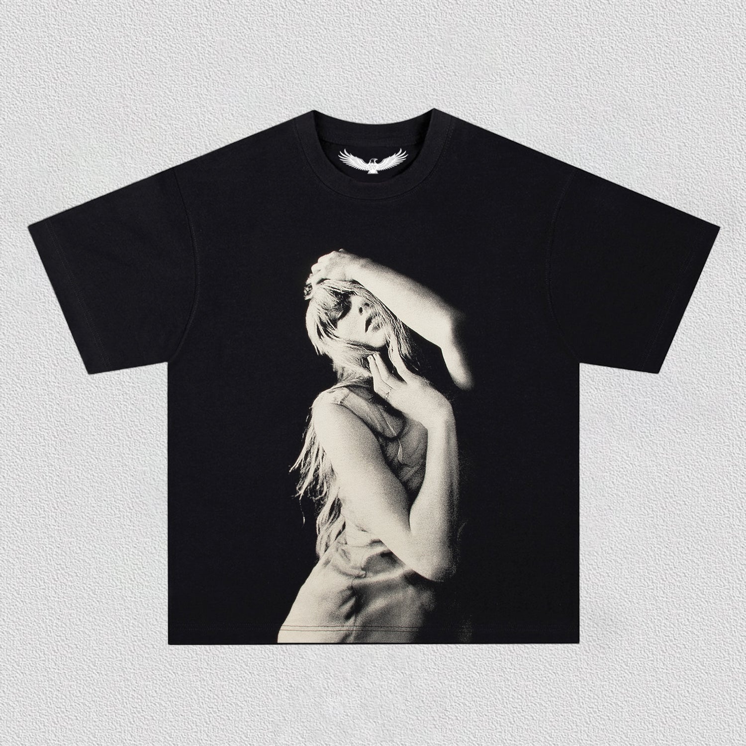 TAYLOR SWIFT TEE 2