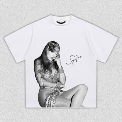 TAYLOR SWIFT & THE LIFE OF A SHOWGIRL TEE S1