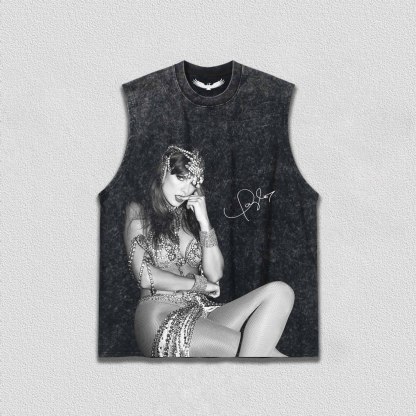 TAYLOR SWIFT & THE LIFE OF A SHOWGIRL TEE S1