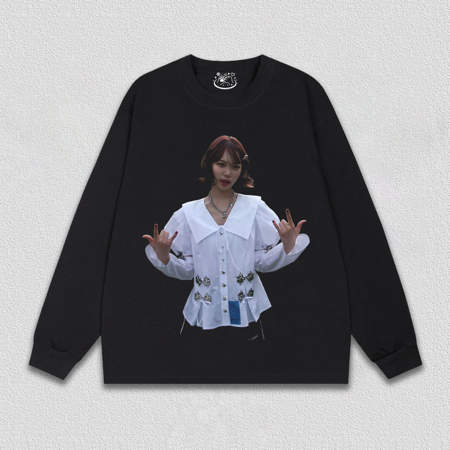 LE SSERAFIM Chaewon W2