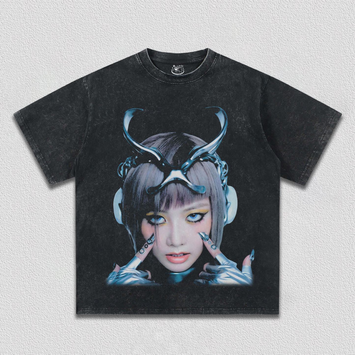 HINATA TEE