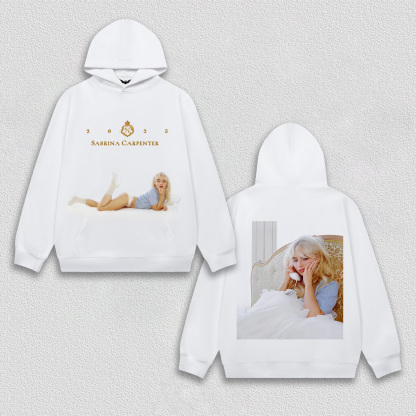 Sabrina Carpenter 12.29