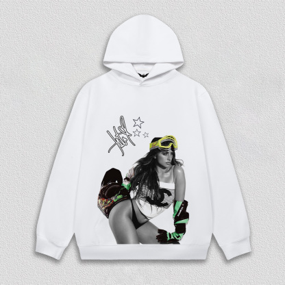 TATE MCRAE Tee&Hoodie  1.6