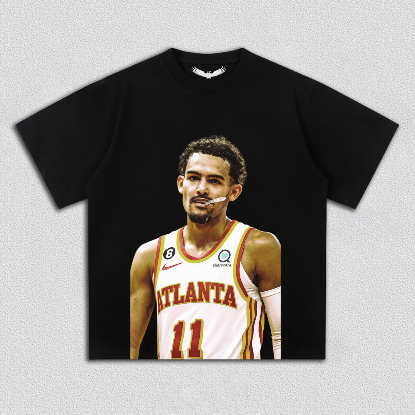 TRAE YOUNG  TEE