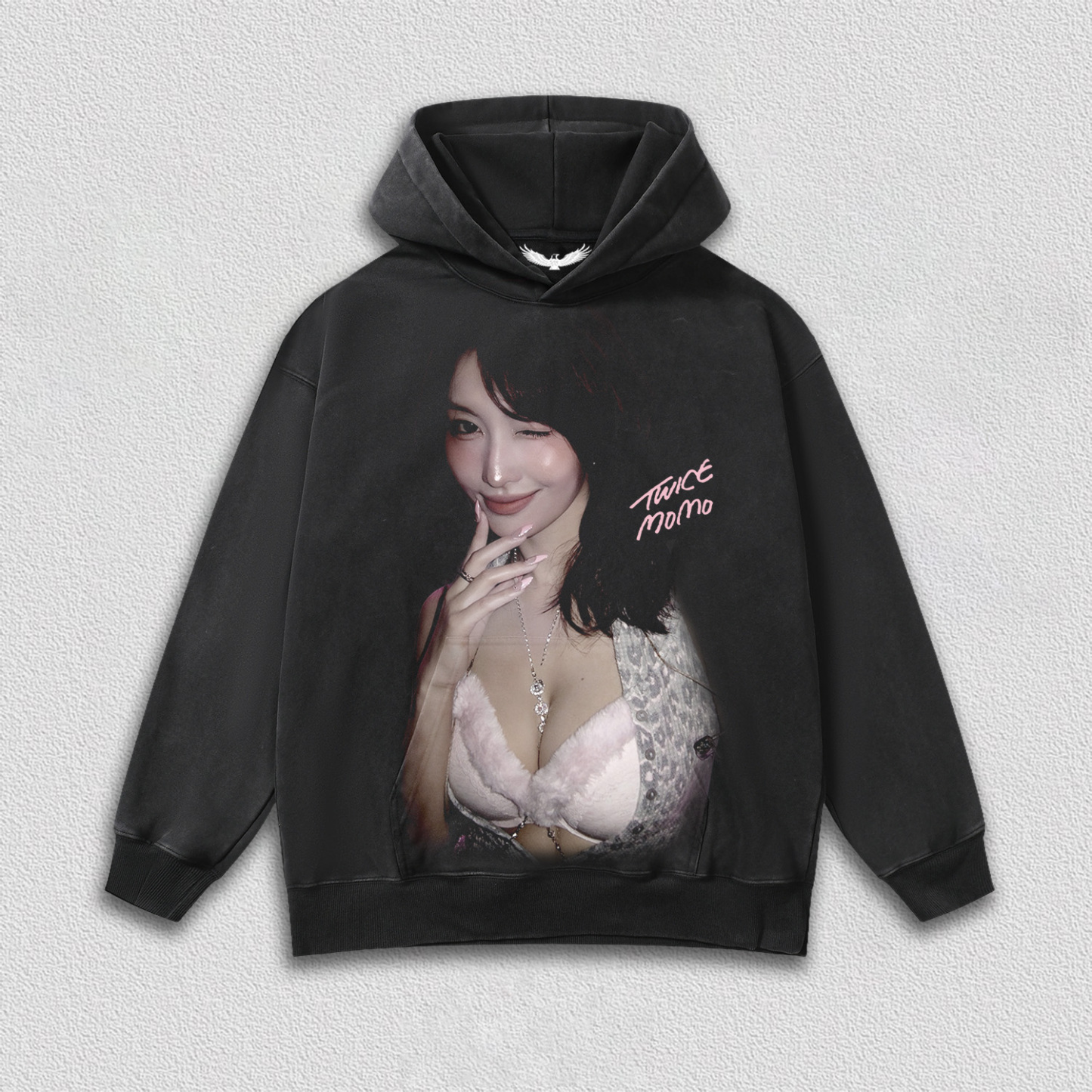 TWICE MOMO TEE& HOODIE