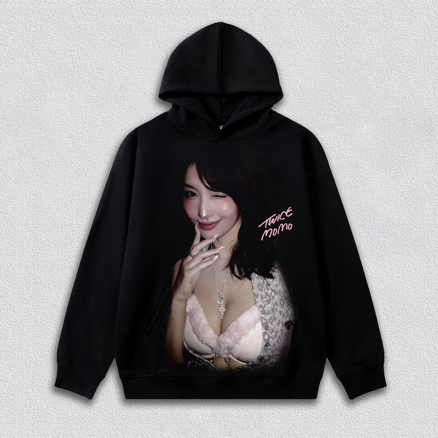 TWICE MOMO TEE& HOODIE
