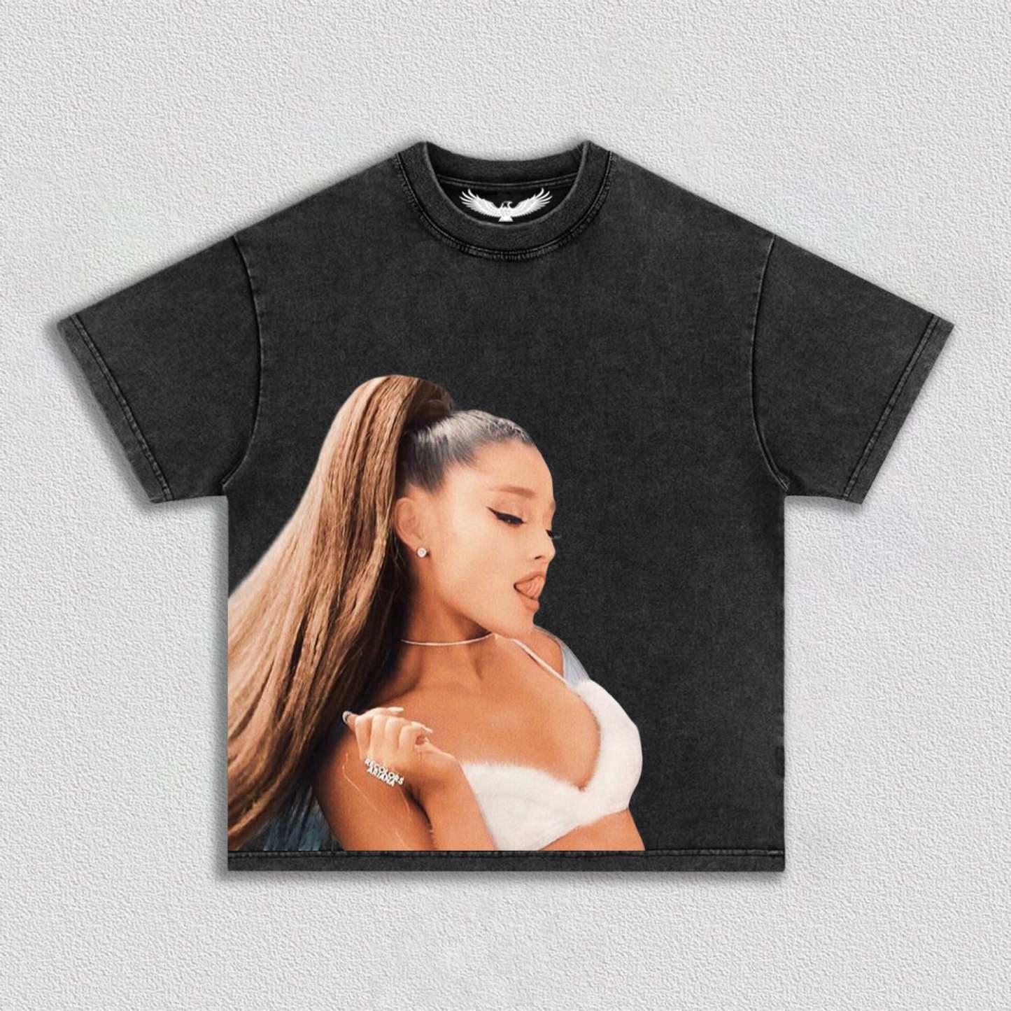 Ariana Grande TEE 2025 7.0