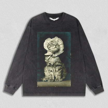 Vintage - style Cat with Hat T-Shirt