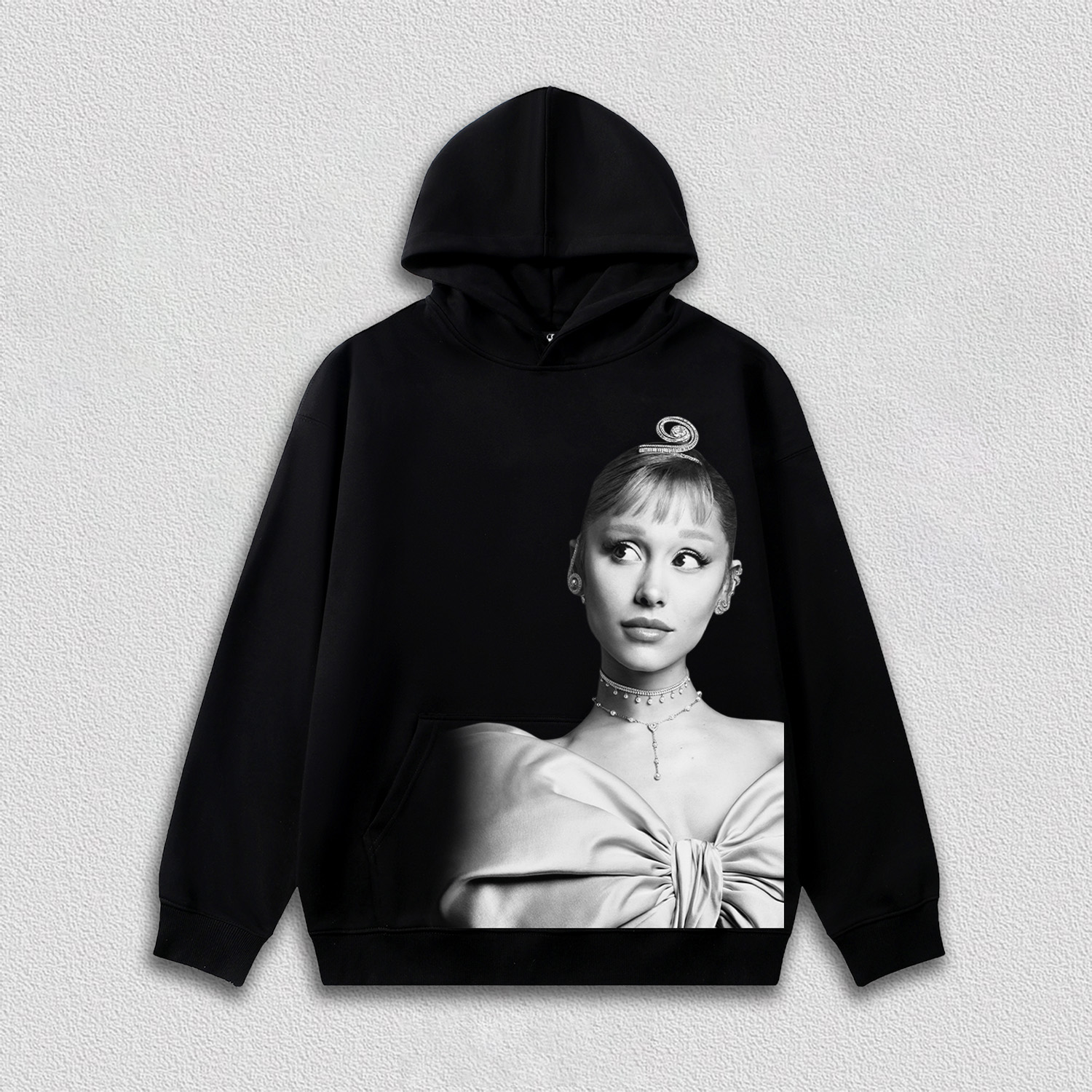 Ariana grande tee 12.19