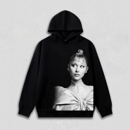 Ariana grande tee 12.19