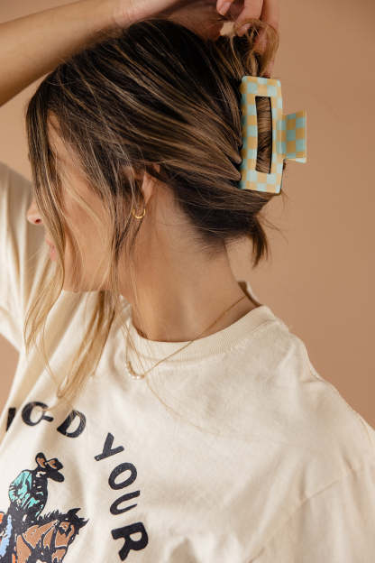 Ozzy Checkered Claw Clip