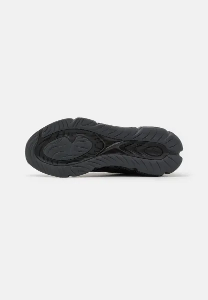 GEL-QUANTUM 360 VIII UNISEX - Baskets basses - black