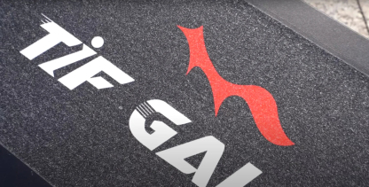 freight charge supplement (for shipping)