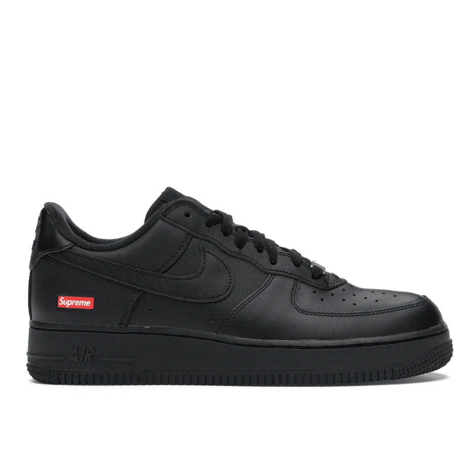 Nikdjke Air Force 1 Low Supreme Black