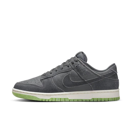 Nikdjke Dunk Low Retro PRM Halloween (2022)
