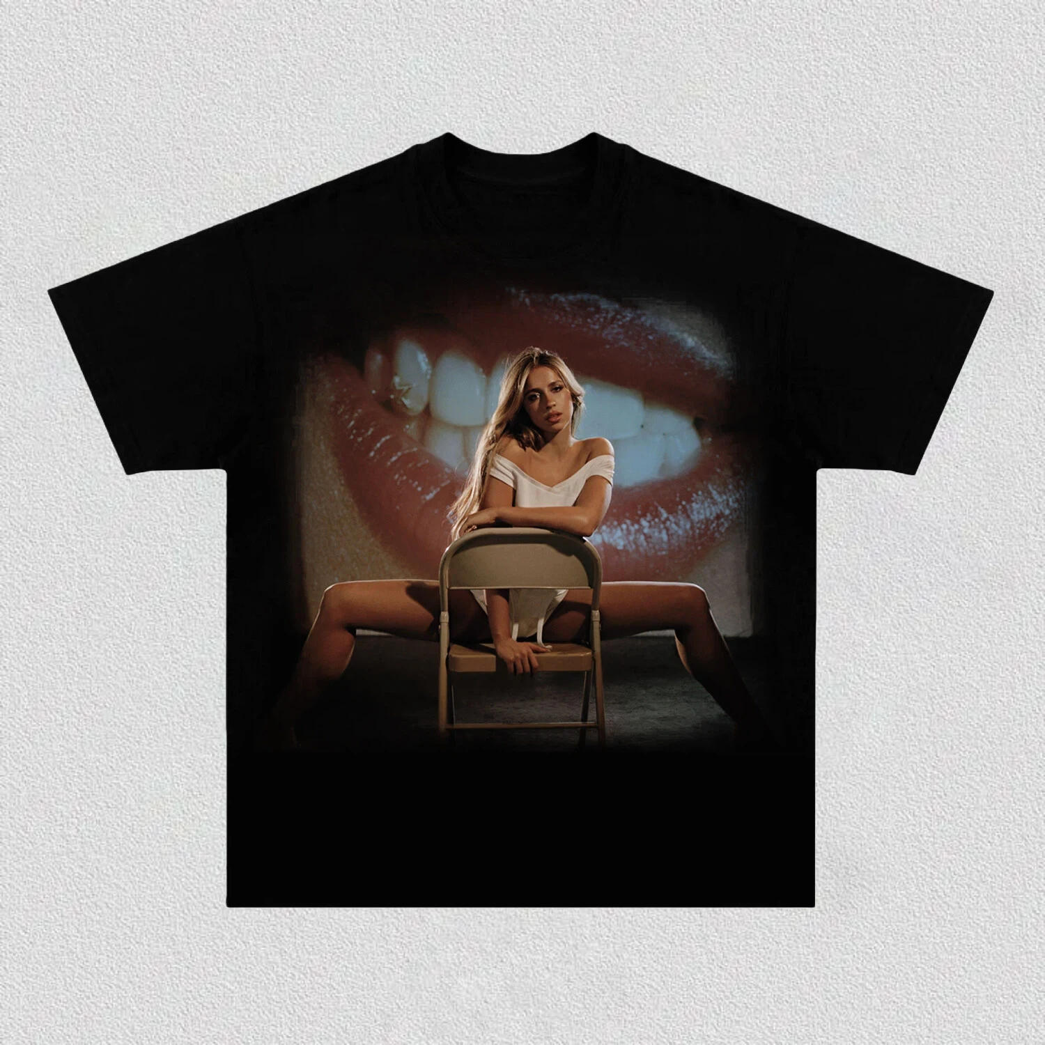 TATE MCRAE 2025 V2 TEE