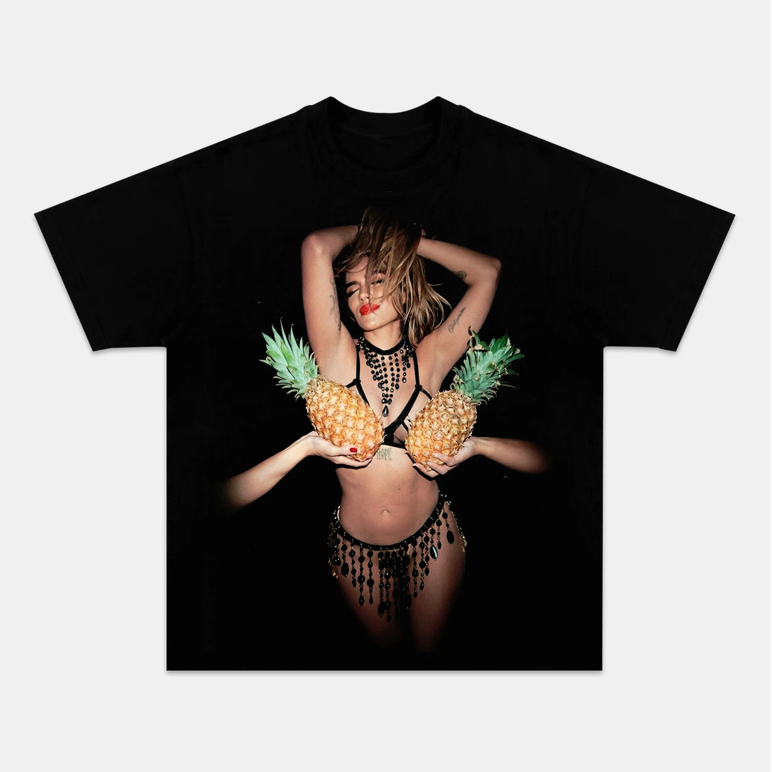 Karol G TEE