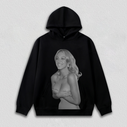 Sydney Sweeney 2025-12-1