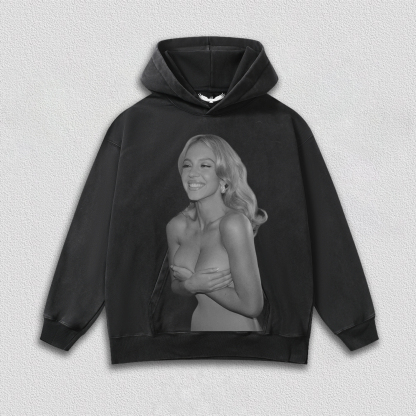 Sydney Sweeney 2025-12-1