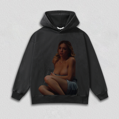 Sydney Sweeney 2025-12-2