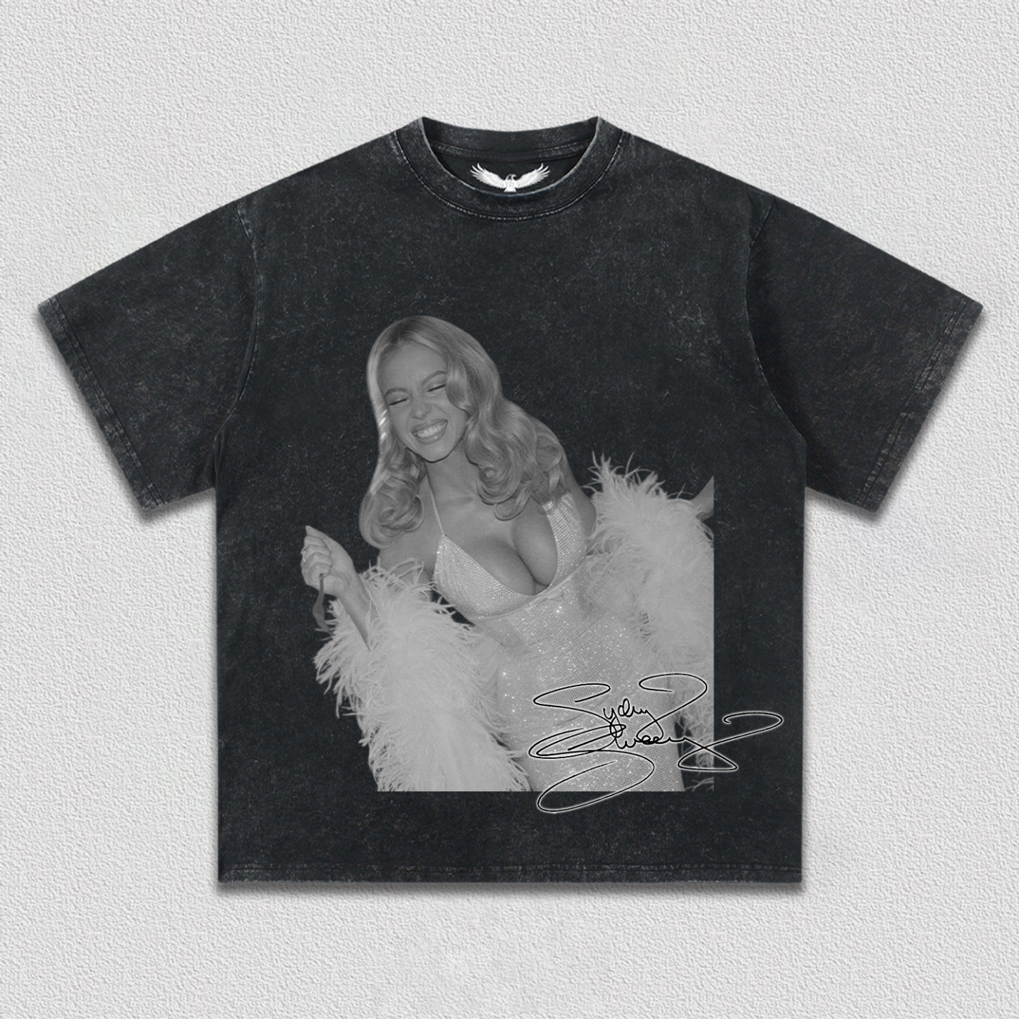 Sydney Sweeney 2025-12-4