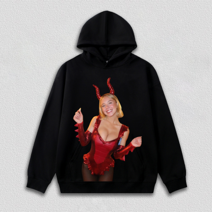 Sydney Sweeney 2025-12-5