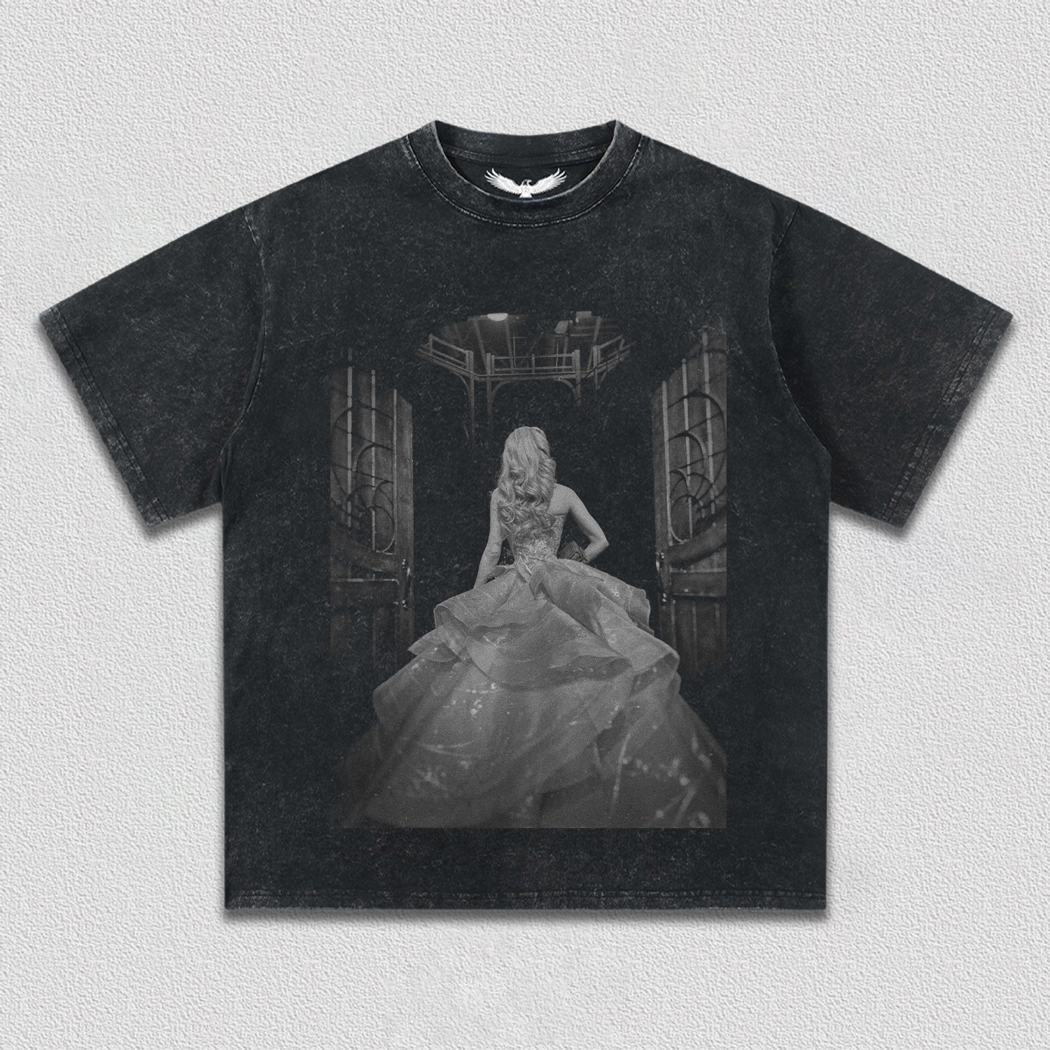 Ariana Grande tee