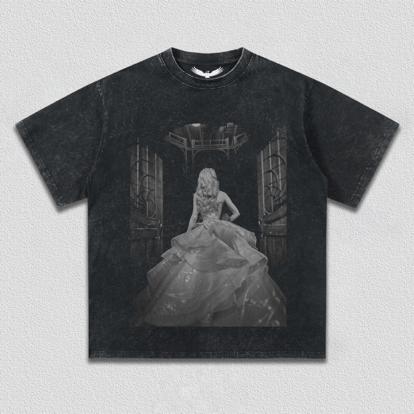 Ariana Grande tee