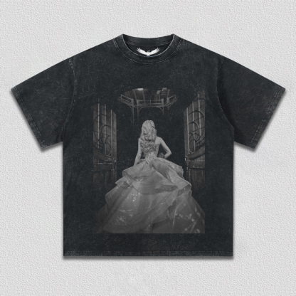 Ariana Grande tee