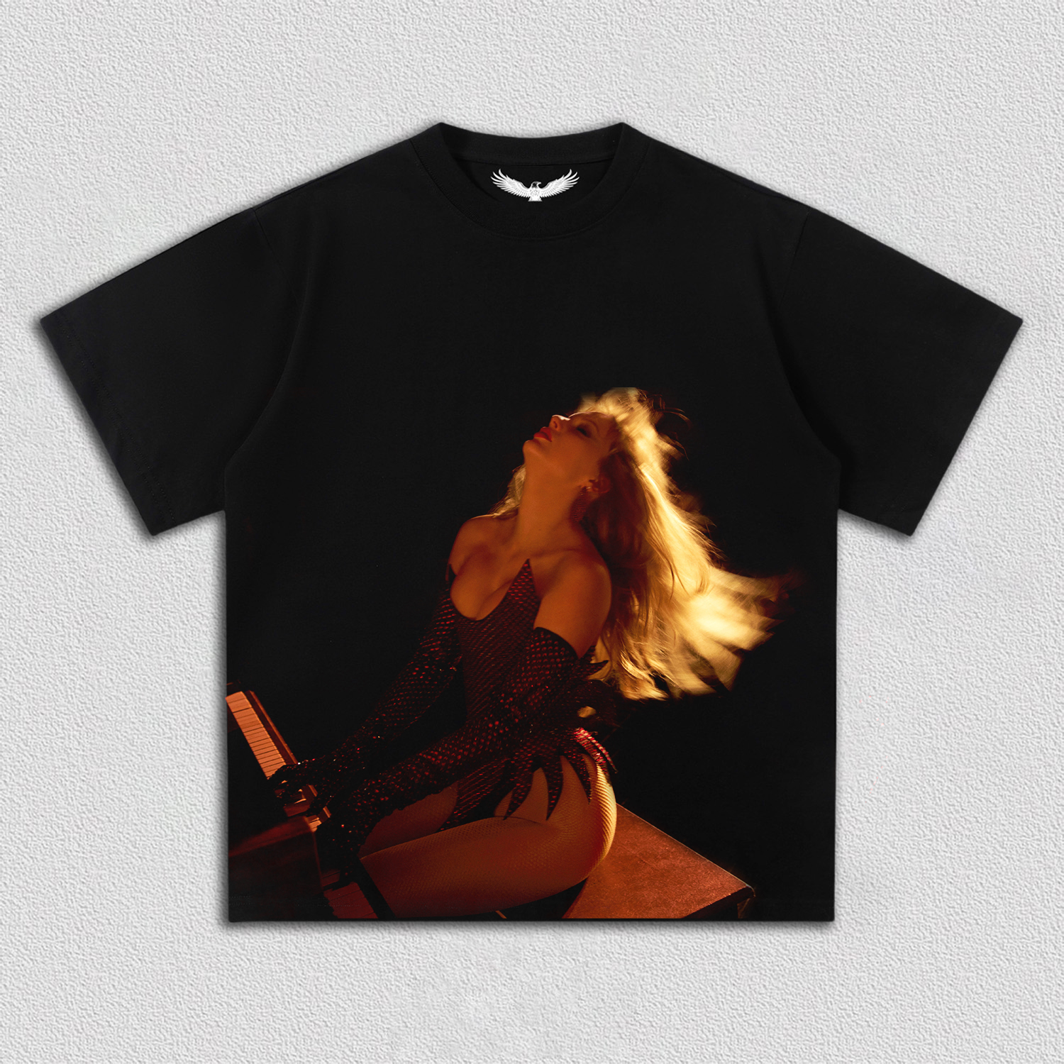 Taylor Swift TEE 10.21