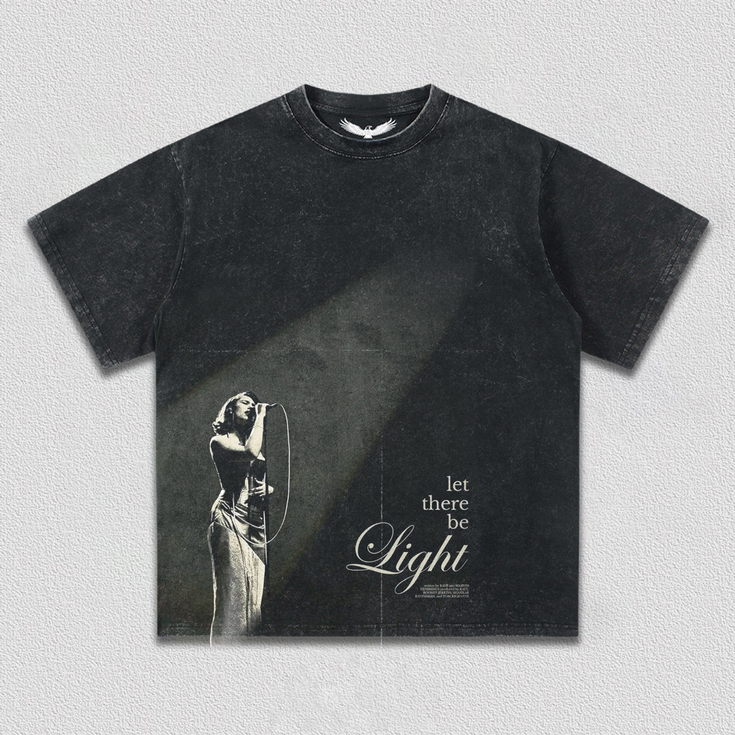Raye tee