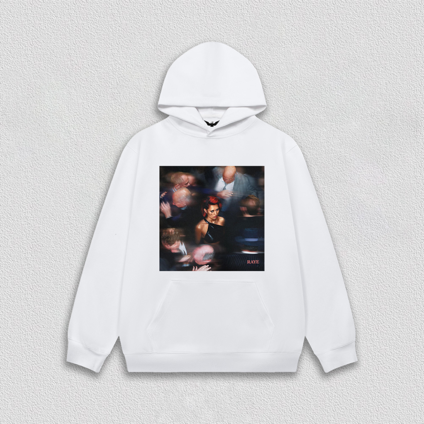 Raye tee