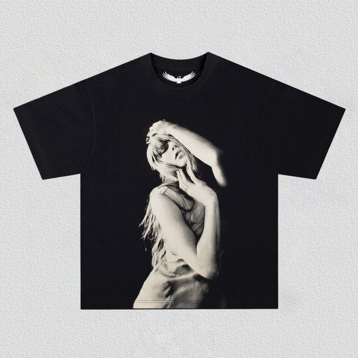 TAYLOR SWIFT TEE 2