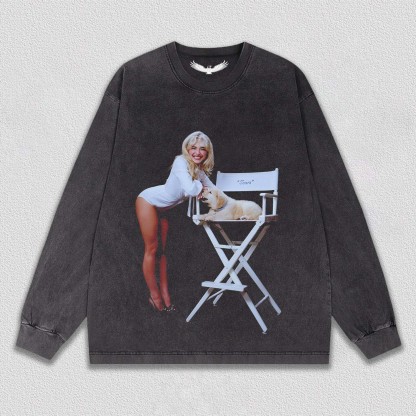 Sabrina Carpente T2 TEE