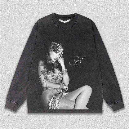 TAYLOR SWIFT & THE LIFE OF A SHOWGIRL TEE S1