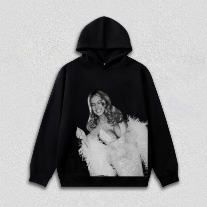 Sydney Sweeney TEE