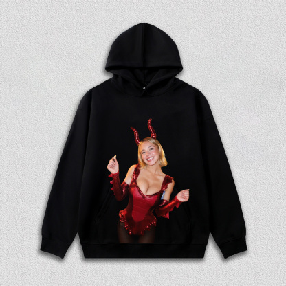 Sydney Sweeney TEE